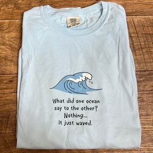 Comfort colors tee